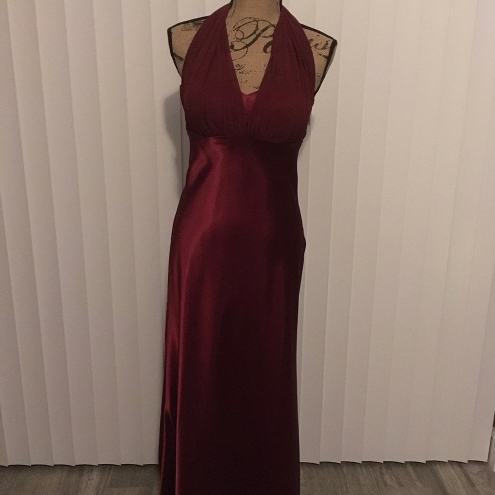 Perfect dress for a formal event